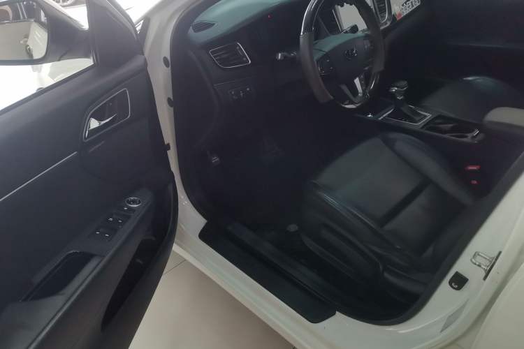 Used Hyundai Mistra 2014 1.8L Automatic Smart GLS