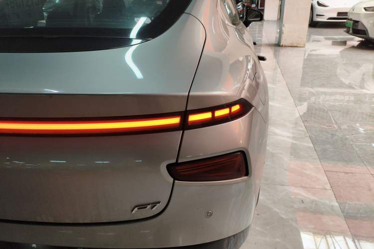 Used XPeng P7 2020 670N
