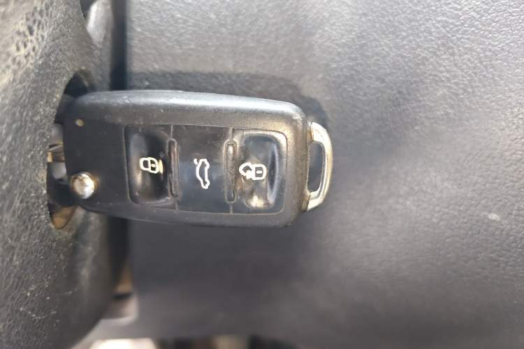 Used Volkswagen Tiguan 2016 300TSI Automatic Two-Wheel Drive Trend Edition Vehicle Key