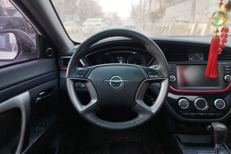 Used Haima M6 2015 1.5T CVT Sporty Smart Model
