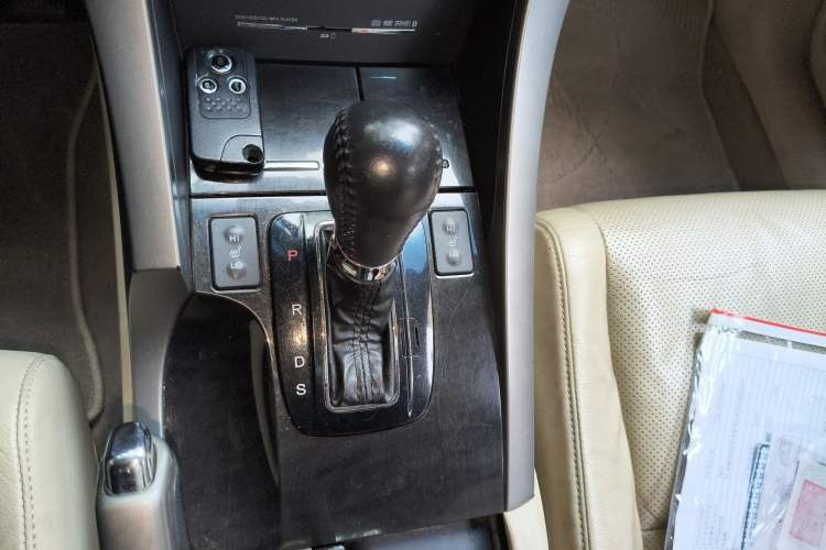 Used Honda Spirior 2009 2.4L Prestige Edition Gear Lever