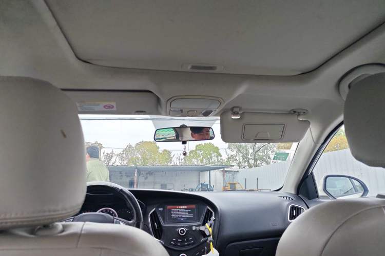 Used GAC Trumpchi GA3S Vision 2014 1.6L Automatic Luxury ESP Version Headliner