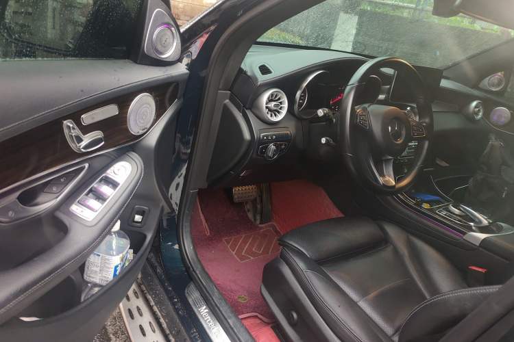 Used Mercedes-Benz GLC 2019 GLC 260 L 4MATIC Luxury Model Driver Seat