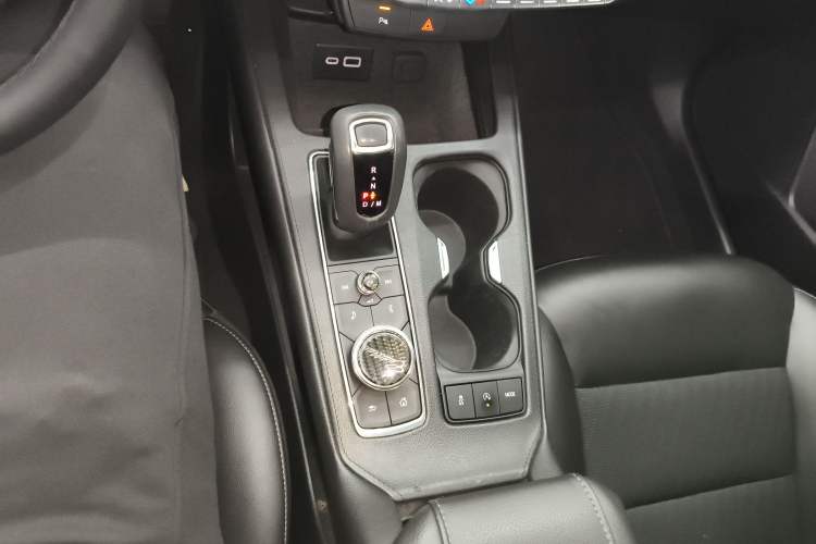 Used Cadillac XT4 2018 28T Two-Wheel Drive Tech Version
