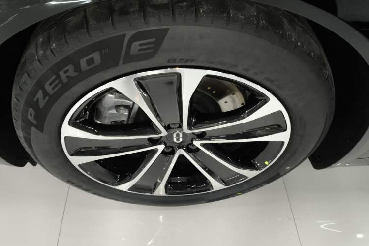 Used Hima AITO M7 2026 Model Range-Extending Max All-Wheel Drive 5-Seater Version
