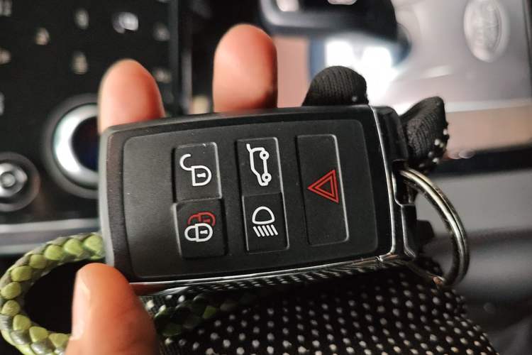 Used Land Rover Discovery Sport New Energy 2021 P300e Performance Tech Edition