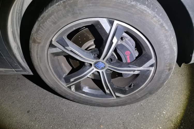 Used BYD Tang New Energy 2021 DM 2.0T Four-Wheel Drive High-Performance Luxury Model
