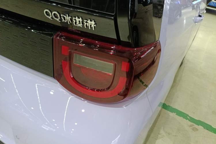 Used Chery QQ Ice Cream 2024 205km Sundae Exterior 6