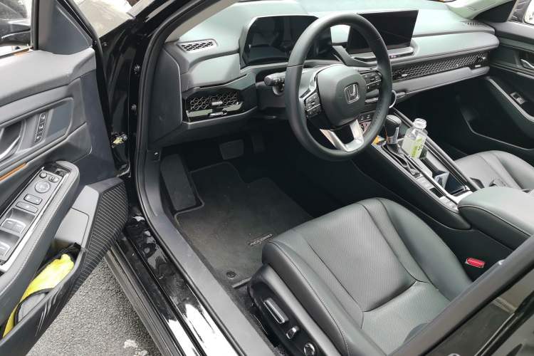 Used Honda Accord 2024 260TURBO Prestige Edition Driver Seat