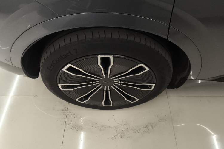 Used Avatr 07 2024 Max Extended-Range Edition Exterior 5