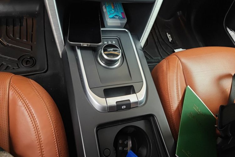 Used Land Rover Discovery Sport 2017 2.0T HSE LUXURY
