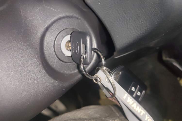 Used Toyota YARiS L Zhi Xuan 2022 X-Trail 1.5L CVT Leading PLUS Edition Vehicle Key