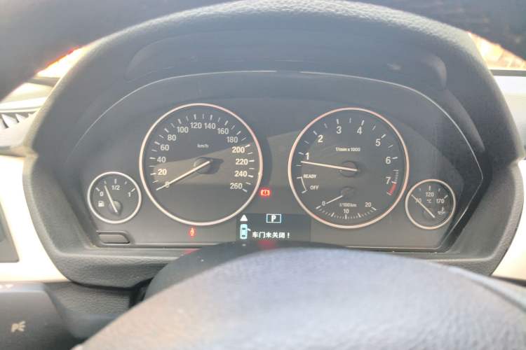 Used BMW 3 Series 2013 320i Sport Edition