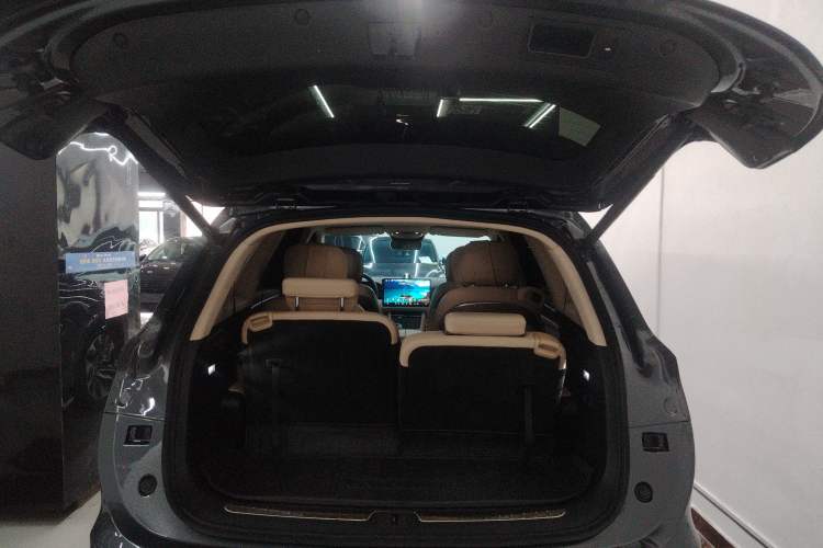 Used Hima AITO M7 2022 1.5T Rear-Drive Comfort Edition Trunk