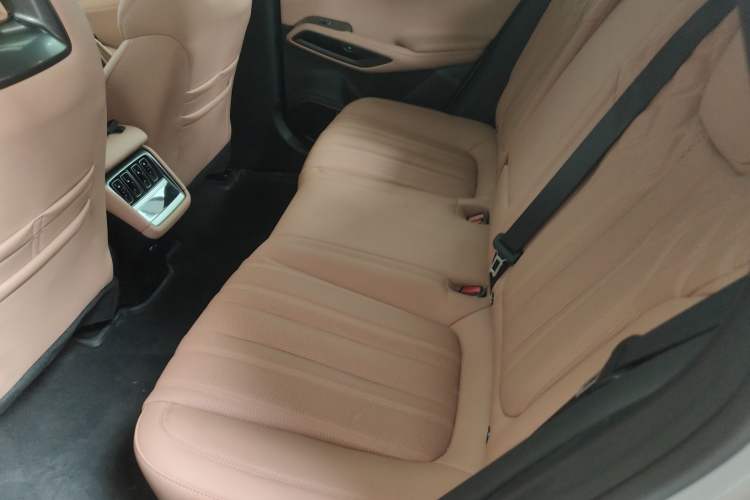 Used BYD Song L EV 2025 Intelligent Driving Version 662 km LiDAR Excellence Edition Left Rear Seat