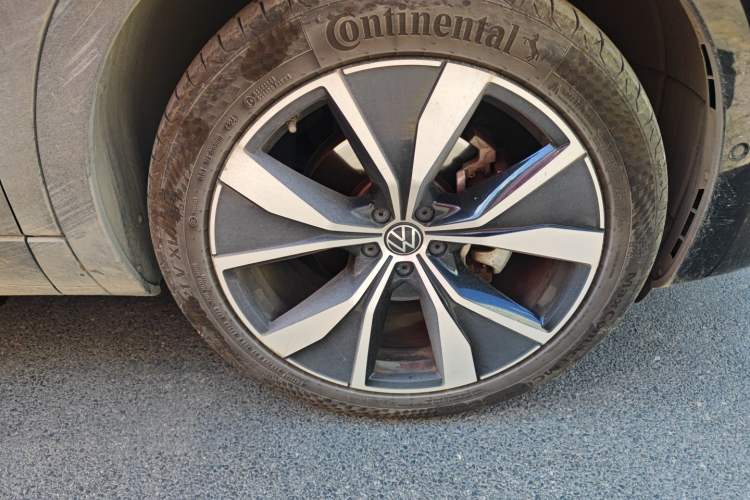 Used Volkswagen Tavendor 2023 380TSI Four-Wheel Drive R-Line First Edition