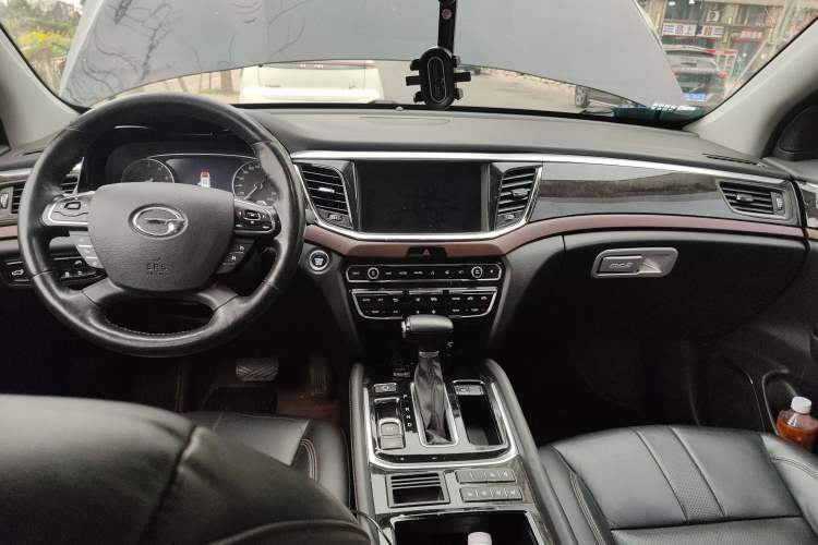 Used GAC Trumpchi GS8 2017 320T Two-Wheel Drive Prestige Version (7 Seats)