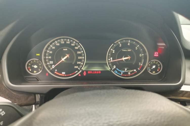 Used BMW X5 2017 xDrive28i
