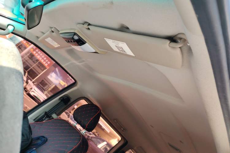 Used FORTHING Lingzhi 2017 M5L 1.6L 7-Seater Standard Model