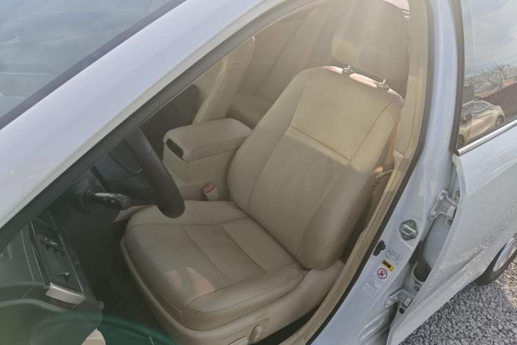 Used Toyota Camry 2016 2.0G 10th Anniversary Leading Edition