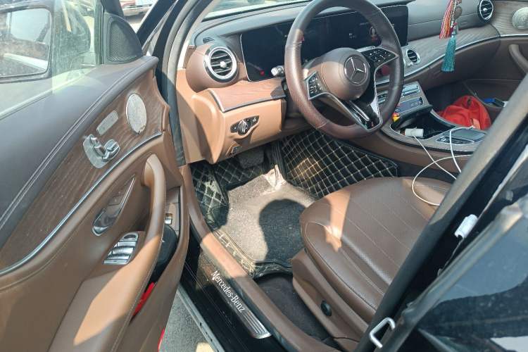 Used Mercedes-Benz E-Class 2021 Restyled E 300 L Luxury Edition
