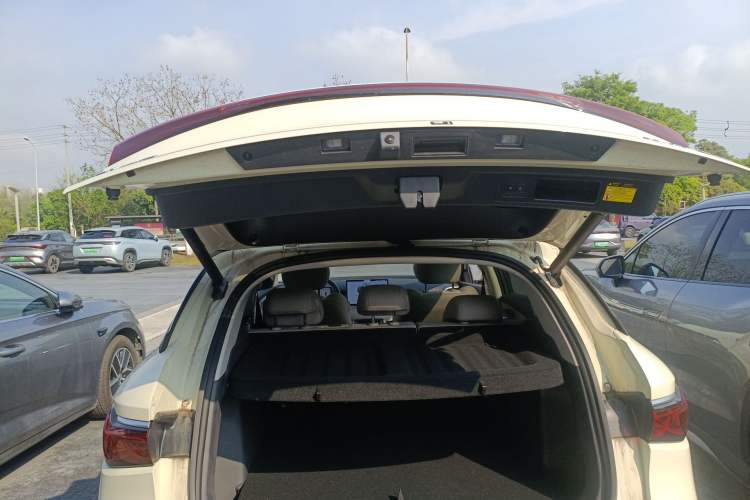 Used BYD Yuan PLUS 2025 Intelligent Driving Version 510 KM Beyond-Grade Edition