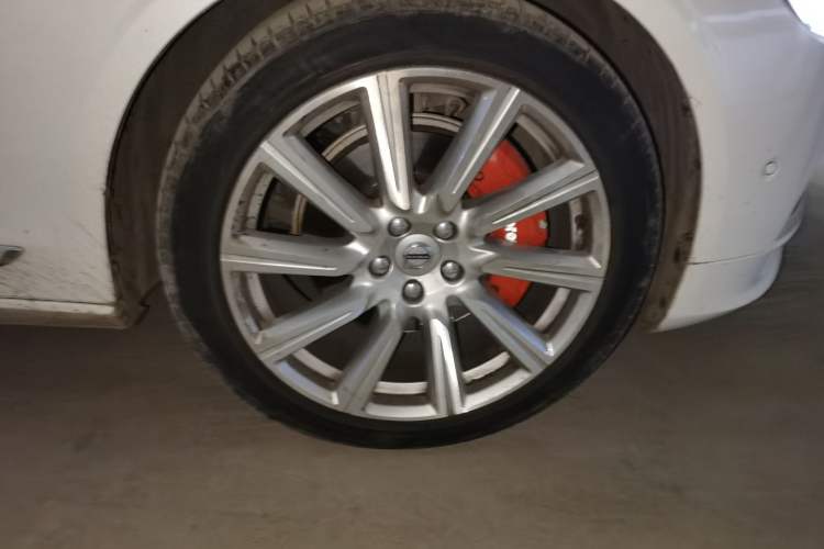 Used Volvo S90 2017 T5 Smart Luxury Edition
