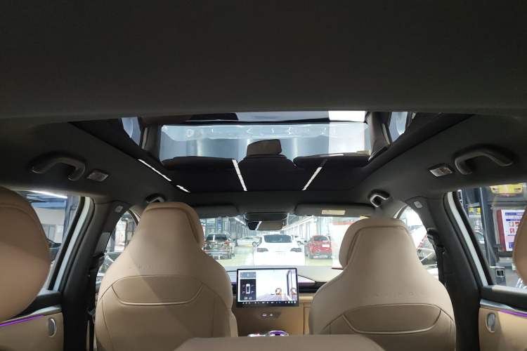 Used ARCFOX Alpha T5 2025 520 MAX
