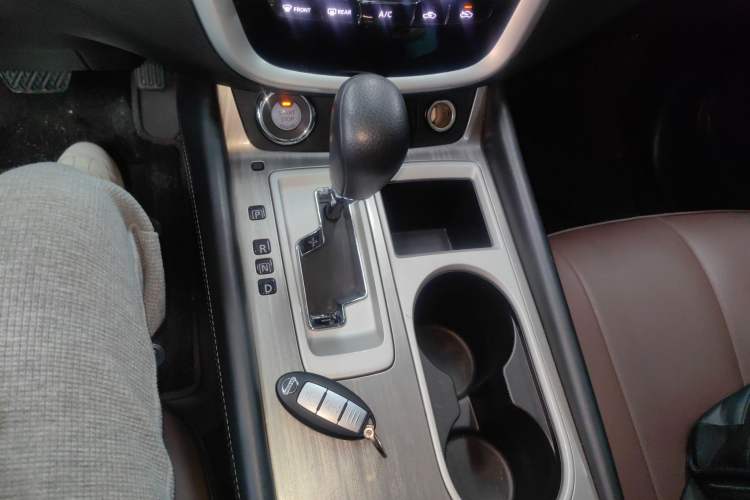 Used Nissan Murano 2021 2.5L XE Two-Wheel Drive Elite Edition Gear Lever
