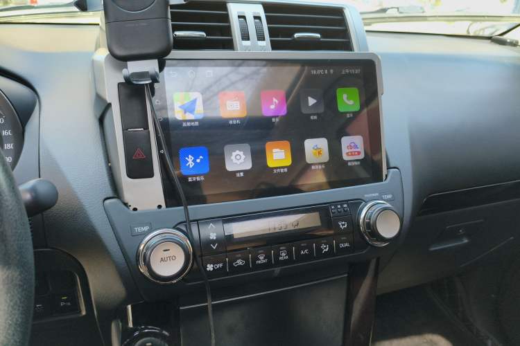 Used Toyota Prado 2015 2.7L Automatic Standard Edition Audio And AC Panel