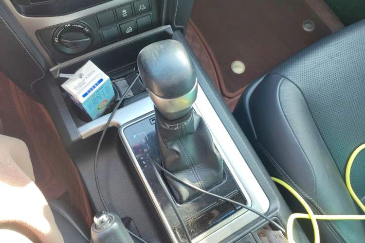 Used Toyota Prado 2018 3.5L Automatic TX-L with Rear-Mounted Spare Tire Gear Lever