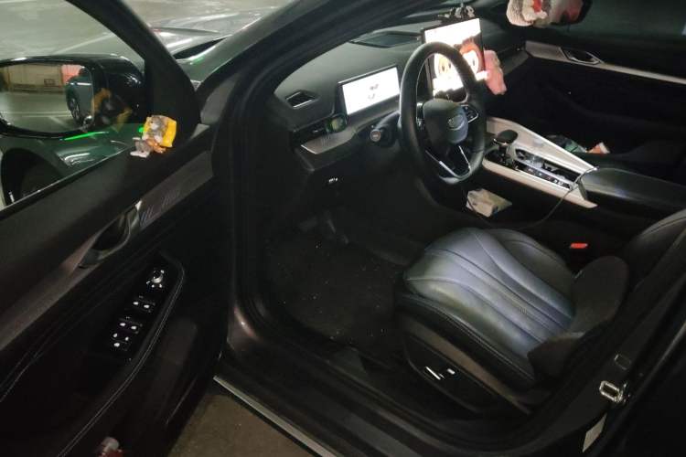 Used Geely Auto Preface 2025 Dongfang Yao 1.5TD Kunlun Edition
