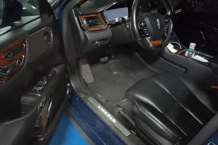 Used Lincoln Continental 2017 2.0T Two-Wheel Drive Prestige Edition