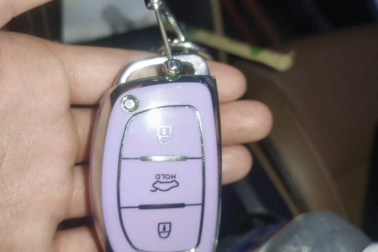 Used Hyundai Tucson 2015 1.6T Dual-Clutch Two-Wheel-Drive Smart Model Vehicle Key