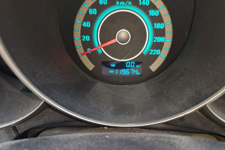 Used CHANGAN Eado 2013 1.6L Manual Elite Model China IV Standard