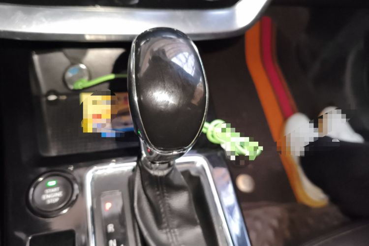 Used BAIC Off-Road BJ20 2016 1.5T CVT Luxury Model Gear Lever