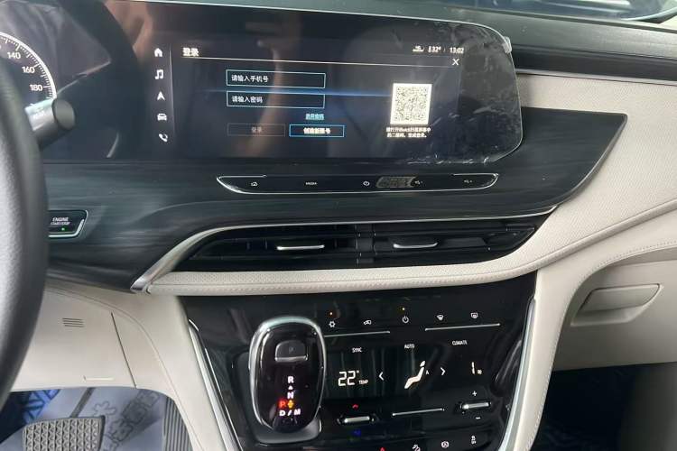 Used Buick GL8 2021 ES Landtrek 653T Comfort Edition
