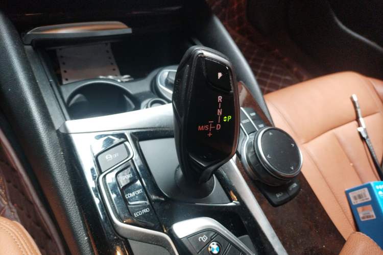 Used BMW 5 Series 2018 528Li Launch Special Edition
