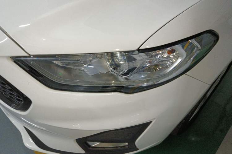 Used Ford Mondeo 2018 EcoBoost 180 Smart Control Fashion Model China V Standard