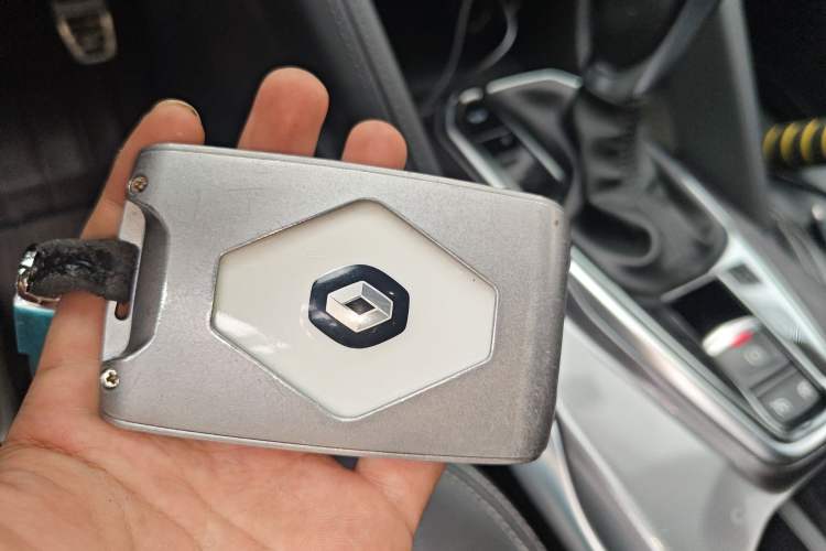 Used Renault Koleos 2018 2.5L Two-Wheel Drive Prestige Edition Vehicle Key