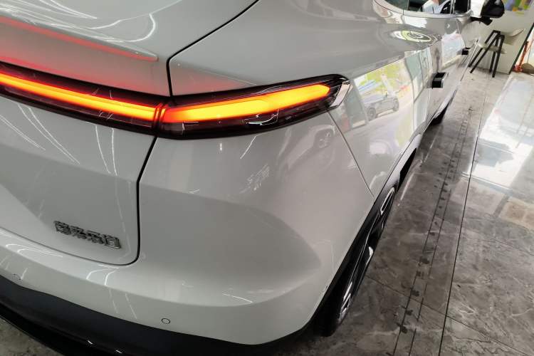 Used ONVO L60 2024 60 kWh Rear-Drive Version