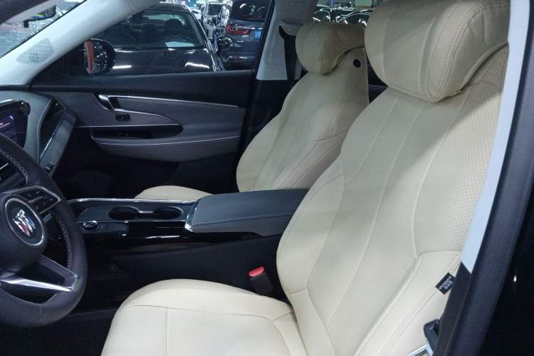 Used Buick E5 2025 Model 620KM Prestige Edition