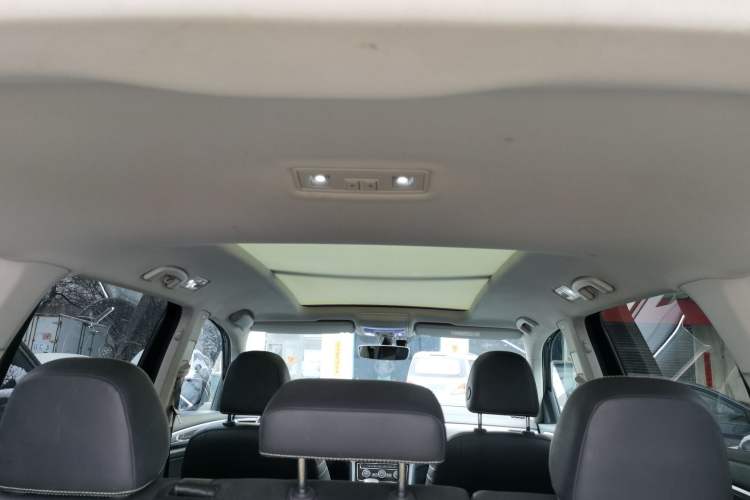 Used Volkswagen Teramont 2019 330TSI Two-Wheel-Drive Luxury Edition China VI Standard
