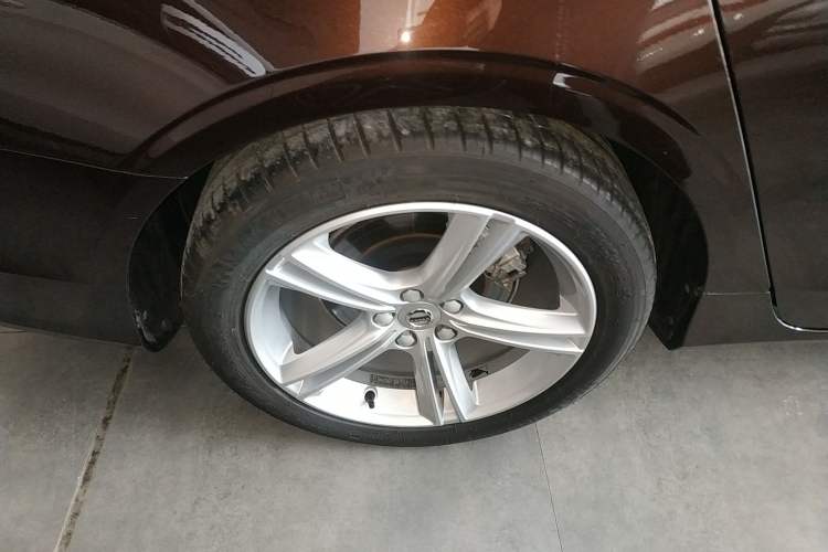 Used Volvo S90 2018 T4 Zhiyuan Edition
