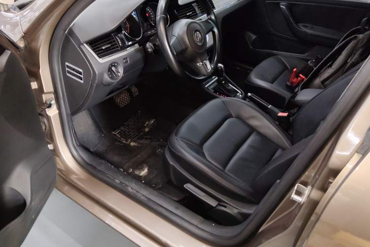 Used Volkswagen Bora 2013 1.4T Automatic Comfort Model