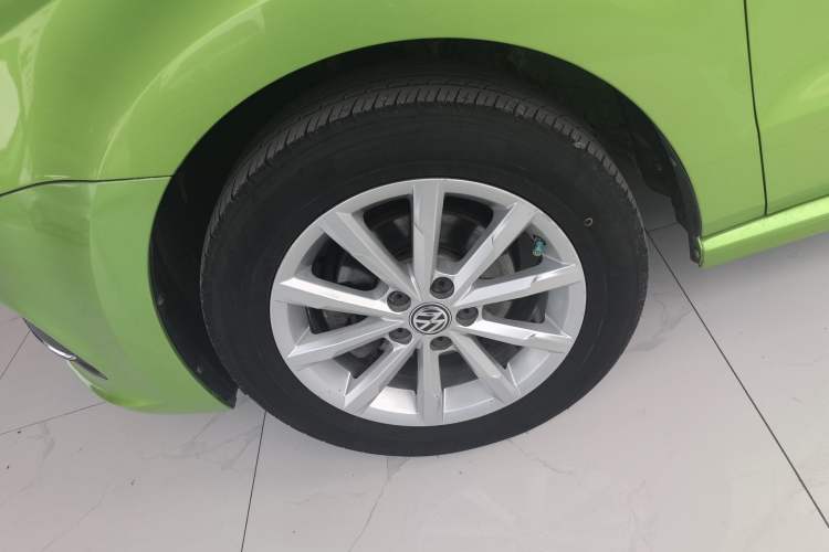 Used Volkswagen Polo 2014 1.6L Automatic Luxury Edition
