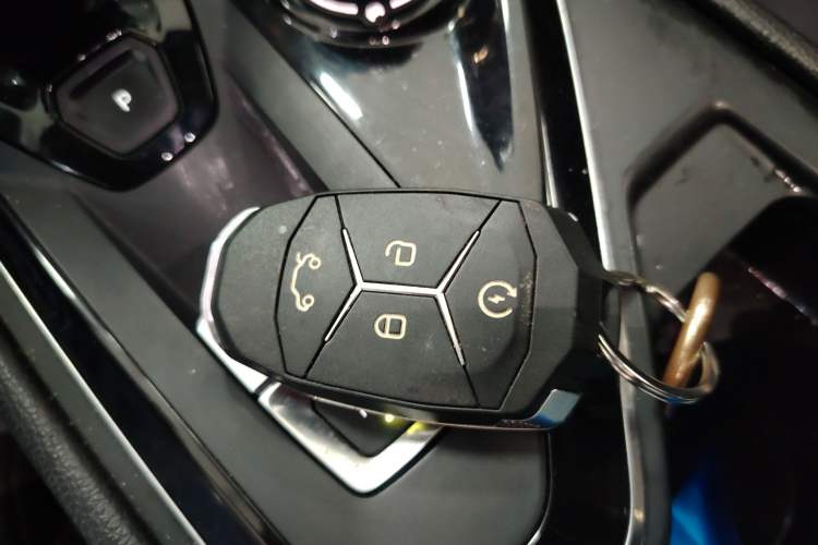 Used Lynk & Co 03 2021 1.5TD DCT Jing Champion Edition Vehicle Key