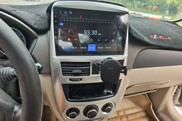 Used Buick Excelle 2015 1.5L Automatic Classic Model
