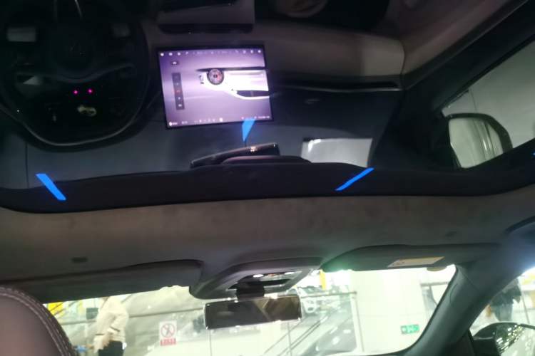 Used Zeekr 001 2025 YOU Edition 100 kWh All-Wheel Drive Headliner