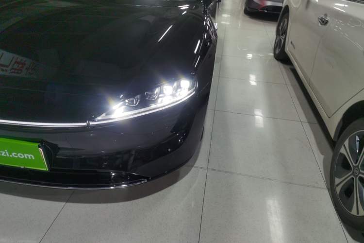 Used Hima Luxeed S7 2024 Max